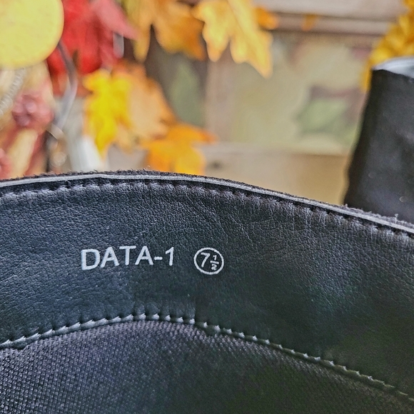 TOP Moda Slouchy Boots - Picture 10 of 10